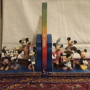 Disney Colorful Mickey Mouse Bookends